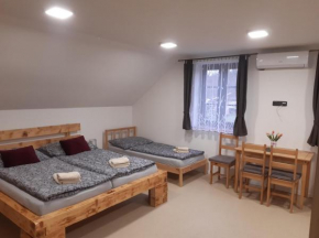 Apartmány na Sklípku, Drnholec